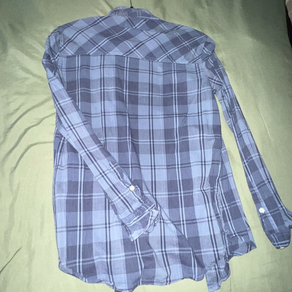 Abercrombie & Fitch women’s long sleeve button up - Picture 4 of 6